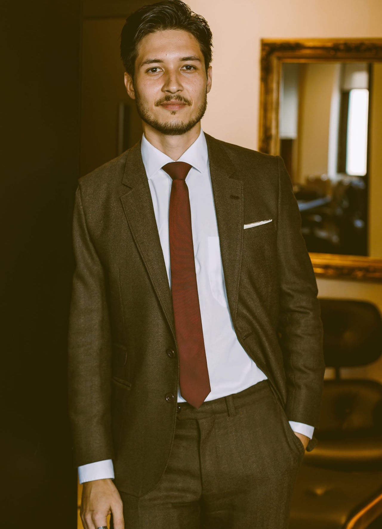 Vitor Pimentel em seu escritório